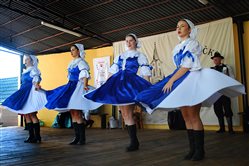 Leopoldovské hody - Folklórne Mestečko, dekoratívna grafika