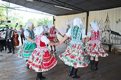 Hody 2024 - Regionálna folklórna prehliadka (dekoratívna grafika)