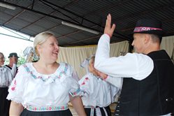 Hody 2024 - Regionálna folklórna prehliadka (dekoratívna grafika)