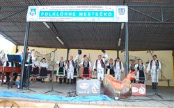 Regionálna prehliadka piesní a tancov Folklórne Mestečko