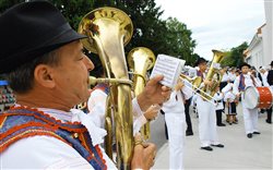Regionálna prehliadka piesní a tancov Folklórne Mestečko