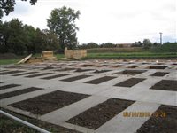 Budovanie novej hrobovej sekcie na cintoríne - dekoratívna grafika