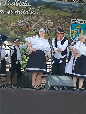 Vystúpenie KSF Mestečko na Podbielanských folklórnych slávnostiach