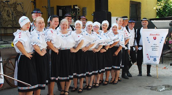 Folklórne Mestečko vystúpenie