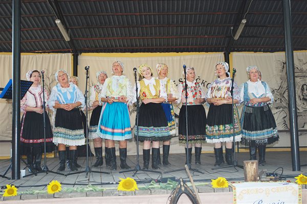 Folklórne Mestečko vystúpenie