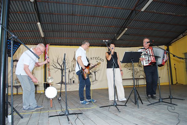Folklórne Mestečko vystúpenie