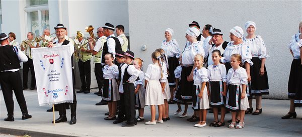Folklórne Mestečko vystúpenie