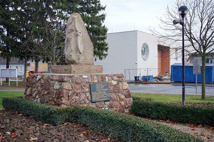 Pomník Jarolíma Gucmana