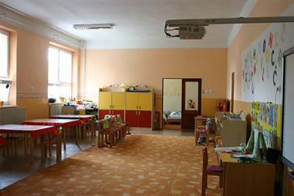 Materská škola - trieda - dekoratívna grafika